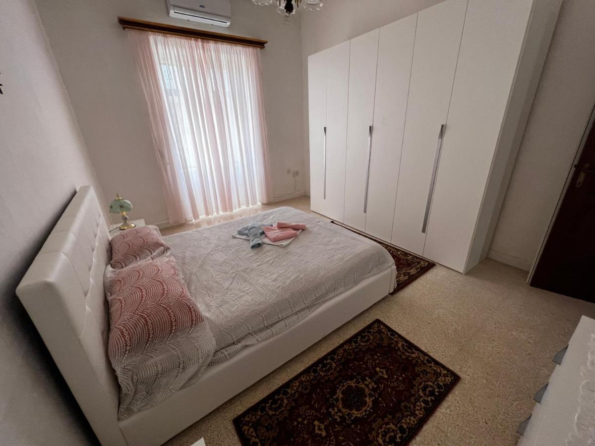 Superb 3 Bedroom Apartment In La Valette Extérieur photo